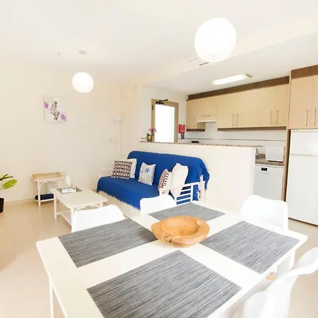 Edificio Larimar * קלפה