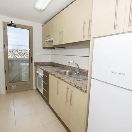 Edificio Larimar Apartment *