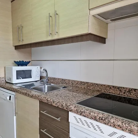 Edificio Larimar קלפה