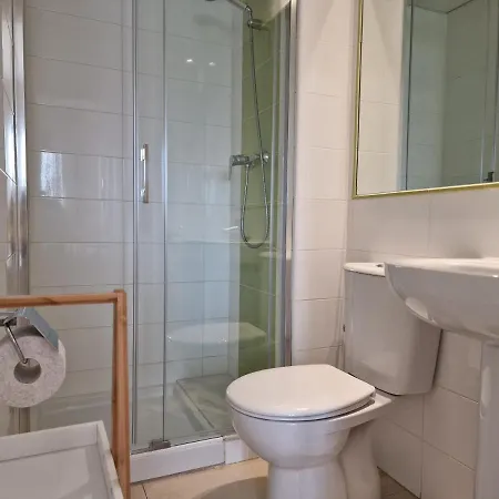 Edificio Larimar קלפה