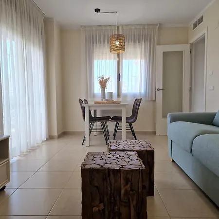 Edificio Larimar דירה *